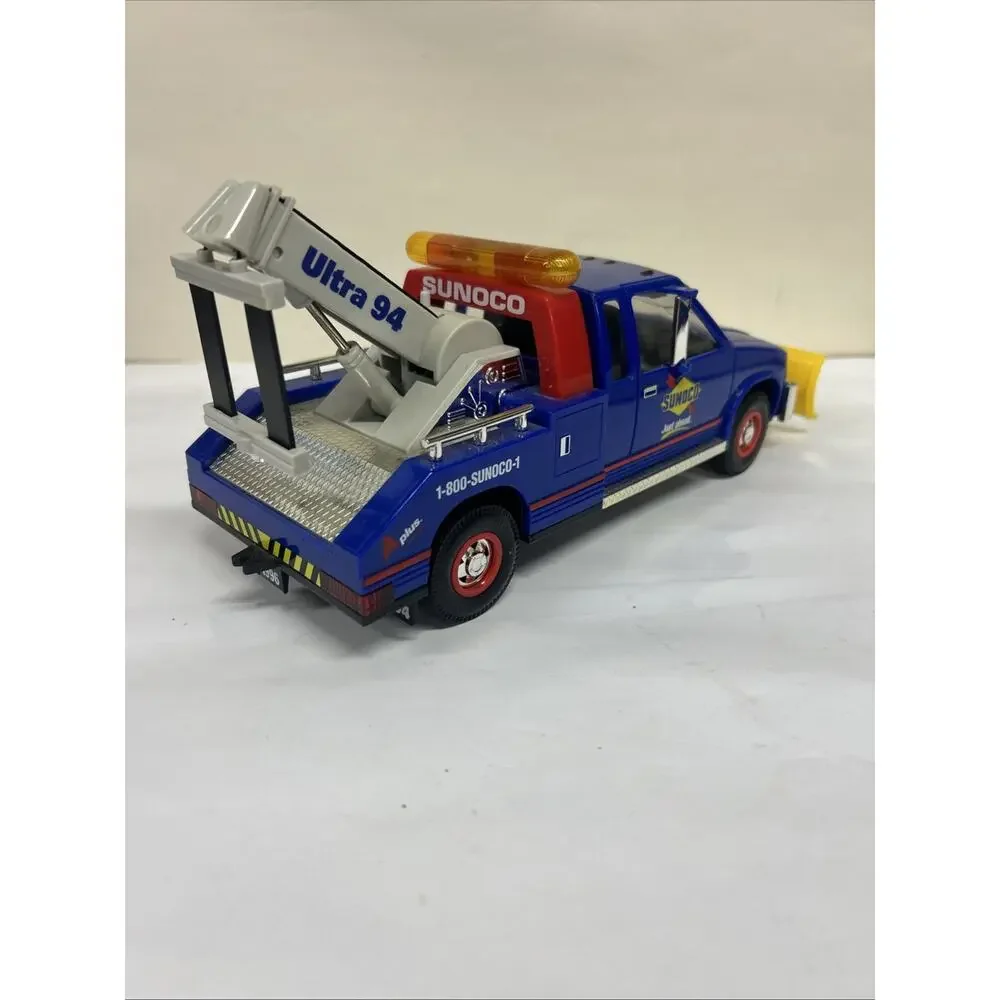 1/24 SCALE SUNOCO PROMOTIONAL TOW TRUCK WITH LIGHTS AND SOUND TESTED